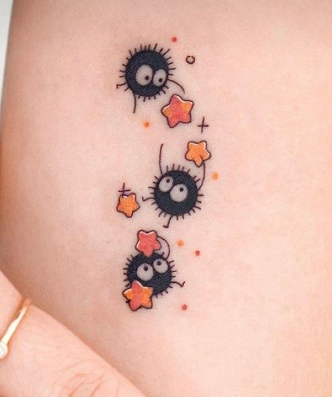 Simple Dragonball Tattoo, Dust Sprite Tattoo, Sprite Tattoo Studio Ghibli, Studio Ghibli Dust Sprites Tattoo, Soot Spirit Tattoo, Spot Sprite Tattoo, Quirky Tattoo Ideas, Dust Sprites Tattoo, Simple Anime Tattoos