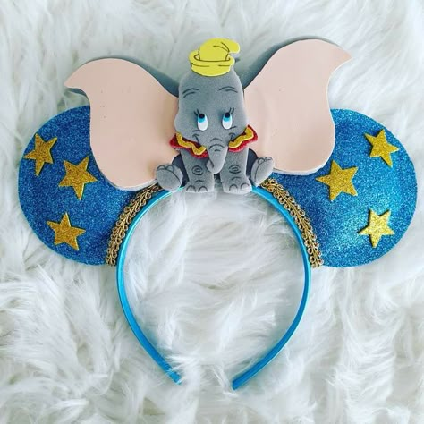 Dumbo Mickey Ears, Homemade Disney Ears, Disney Surprise, Dumbo Ears, Disney Essentials, Diy Disney Ears, Disney Ears Headband, Disneyland Ears, Disney Diy Crafts