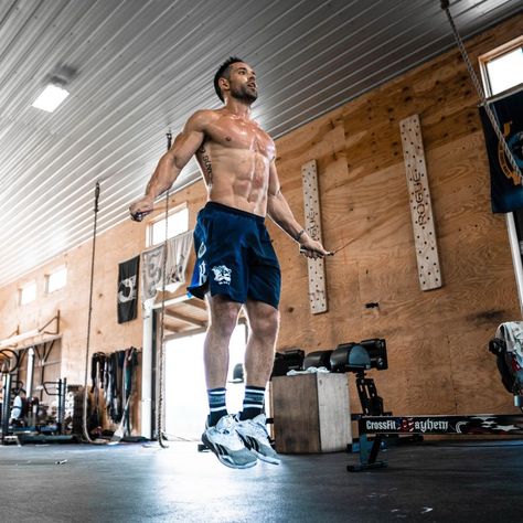 Rich Froning Jr. [2021 Update]: CrossFit, Books & Net Worth Weight Charts For Women, Fitness Marshall, Rich Froning, Crossfit Men, Crossfit At Home, Crossfit Motivation, Rogue Fitness, Extreme Workouts, Crossfit Games