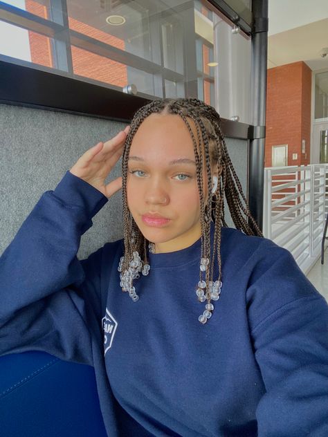 Girl taking picture with blue sweatshirt and natural braids Clear Beads On Braids, Beads Curly Hair, Mini Braids On Natural Hair With Beads, Braids With Clear Beads, Natural Braids With Beads, Mini Braids With Beads, Mini Braids, Natural Braids, Spice It Up