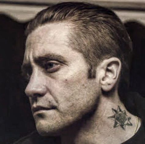 Jake Gyllenhaal | Prisoners Detective Loki Tattoos, Jake Gyllenhaal Tattoo, Prisoners Jake Gyllenhaal, Jake Gyllenhaal Prisoners, Jake Gyllenhaal Prisoners Haircut, Loki Tattoo, Slick Back Haircut, Jake G, Cinema Movies