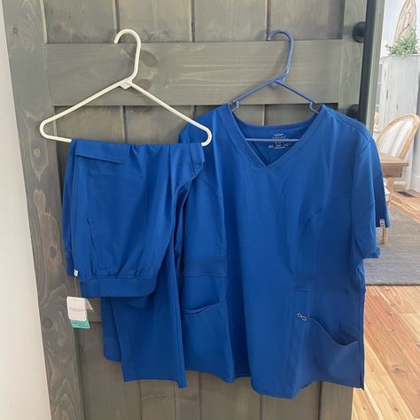 Infinity SCRUB BOTTOMS ♾️.  Cherokee Royal blue contemporary ELASTIC PANTS PXL. Royal Blue Scrubs, Elastic Pants, Blue Scrubs, Scrubs, Royal Blue, Elastic, Pants, Blue, Trousers