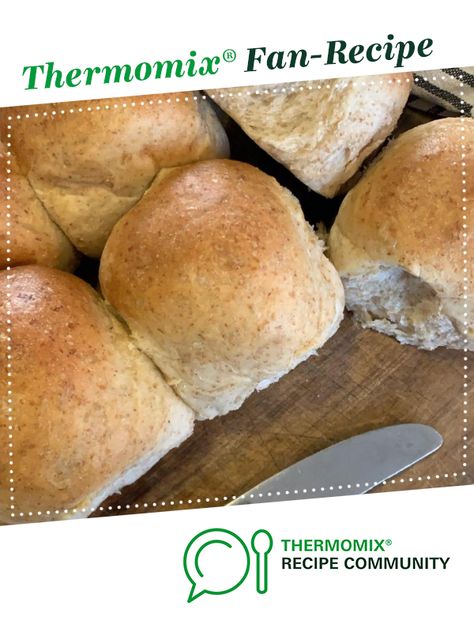 Bread Rolls by Meg Cathro. A Thermomix <sup>®</sup> recipe in the category Breads & rolls on www.recipecommunity.com.au, the Thermomix <sup>®</sup> Community. Spelt Bread, Bread Rolls Recipe, Bread Roll, Kitchen Machine, Recipe Community, Baking Tins, White Flour, Foods With Gluten, Thermomix Recipes