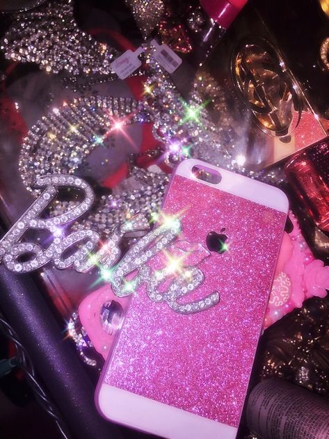 Bratz Pink Aesthetic, Zepeto Background Aesthetic, Barbie Aesthetic Wallpaper, Tezza Collage Kit, Y2k Baddie Aesthetic, Glitter Barbie, Printable Room Decor, Aesthetic Barbie, Barbie Wallpaper