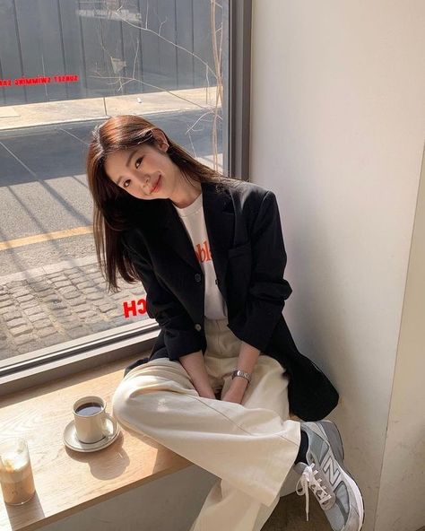 Mode Ulzzang, Korean Outfit Street Styles, Korean Casual Outfits, Korean Girl Fashion, Korea Fashion, 가을 패션, Korean Street Fashion, Korean Outfits, Looks Style