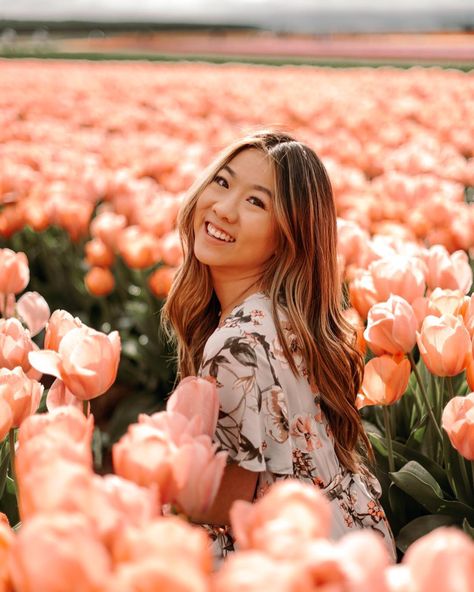 Gorgeous Tulip Fields | Marisa Kay photography: nicolebriannphotography.com  tulip fields flower photography wooden shoe tulip farm spring photo shoot flower photos marisa kay spring fashion flower fields pacific northwest Photos In Tulip Field, Tulip Field Pictures, Tulip Poses, Tulips Photoshoot, Texas Tulips, Tulips Photography, Tulip Fields Netherlands, Netherlands Photography, Full Maxi Dress