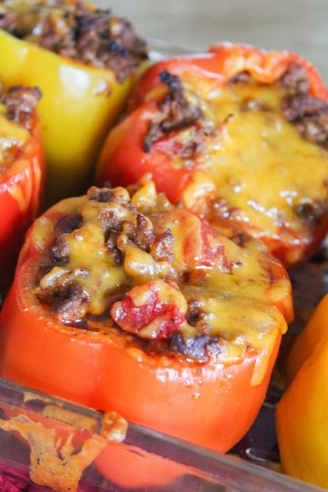 Crockpot Stuffed Peppers, Keto Stuffed Peppers, Stuffed Peppers Recipe, Healing Diet, Trim Healthy Mama Recipes, Cooking With Olive Oil, Carb Meals, Peppers Recipes, Low Carb Keto Recipes