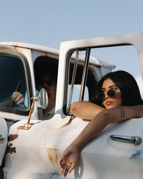 chasing sunsets Host/ Styling- @k.leeco_ @goldencreativeretreats Model- @rorsphoto @blakeandaurora Truck- @thecutewhite_truck keywords: Vintage car photoshoot, Sedona Arizona, classic car, retro style, couple goals, scenic views, car photography, desert landscape, timeless elegance, car enthusiasts, romantic getaway, adventure photography, desert road, vintage charm, couples in love, iconic backdrop, classic beauty, Arizona sunset, vintage vibes, travel couples hashtags: #VintageCar #S... Desert Car Photoshoot, Vintage Car Desert Photoshoot, Woman In Car Photography, Antique Truck Photoshoot, White Truck Aesthetic, Old Car Photoshoot Couple, Pickup Truck Photoshoot, Old Truck Engagement Pictures, Truck Poses For Women