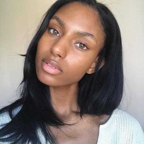 Sydney J. Harper Sydney Harper, Sydney J Harper, Brown Girls Makeup, Pretty Brown Eyes, No Makeup, December 13, Brown Girl, American Beauty, Girls Makeup