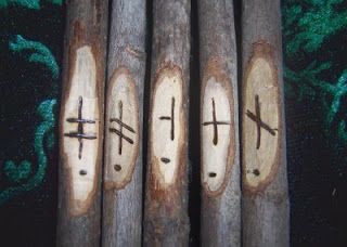 Majhada: Making a Set of Celtic Ogham Staves Ogham Staves, Wiccan Tips, Celtic Ogham, Wood Burning Tool, Sacred Tree, Celtic Tree, Pagan Witchcraft, The Wisdom, Book Of Shadows