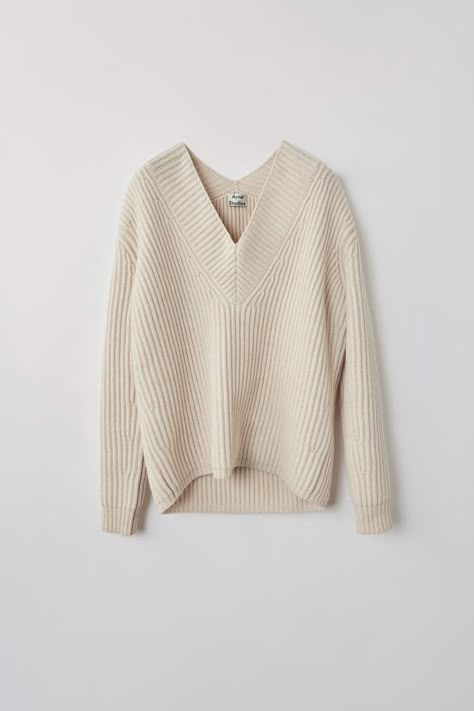 Modern Knitwear, Off White Sweater, Oversized Striped Sweater, Winter Knitwear, Dolman Sleeve Sweater, Knit Wear, Ribbed Knit Sweater, Simple Trendy Outfits, Beige Sweater