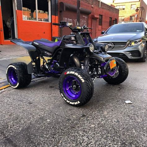 Atv Four Wheelers, Atv Bike, Atv Motocross, Quad Bikes, Yamaha Atv, Motocross Love, Cool Dirt Bikes, Motorcross Bike, Yamaha Banshee