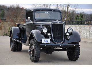 Vintage Pickup Trucks, Old Ford Trucks, Classic Ford Trucks, Old Pickup, Ford 4x4, Old Pickup Trucks, Antique Trucks, Classic Pickup Trucks, Ford Pickup Trucks