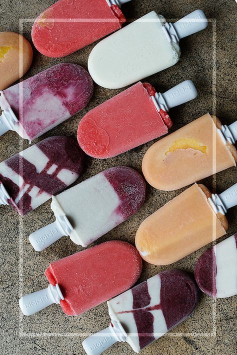 7 Must-Try Zoku Pops Recipes *These all sound AMAZING. Saving this for later. Kids Popsicles, Zoku Recipes, Pops Recipes, Frozen Popsicles, Ice Pop Recipes, Watermelon Popsicles, Lasso The Moon, Yogurt Pops, Sunday Feels