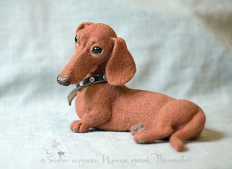 Felting Gifts, Toy Dachshund, Felt Doll House, Soft Toy Dog, Pottery Animals, Needle Felted Dog, Handmade Stuffed Animals, Felt Creations, Felt Dogs