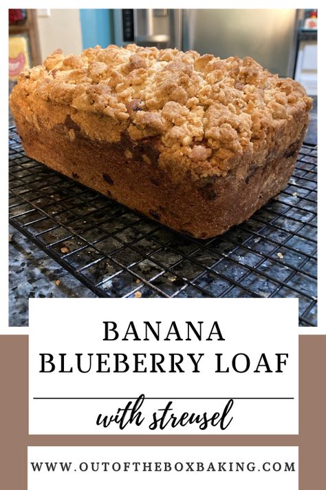 Blueberry Banana Bread With Streusel Topping, Banana Bread Streusel Topping, Hawaiian Banana Bread Recipe, Savory Rolls, Apple Banana Bread, Banana Crumb Cake, Over Ripe Bananas, Rich Banana Bread, Hawaiian Banana Bread