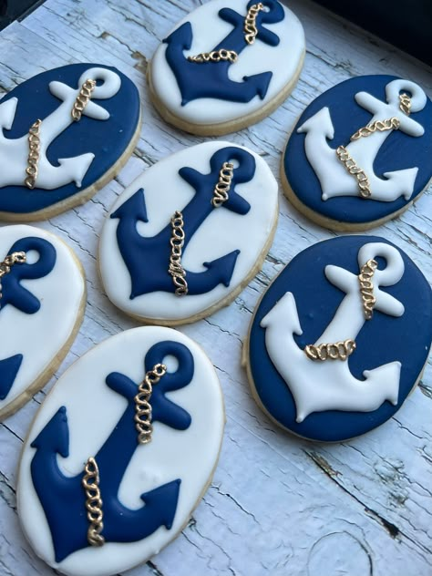 12 anchor vanilla sugar cookies- 1 dozen anchor design only. Shape, colour and size may vary. Anchor Cookies Royal Icing, Sailboat Cookies Decorated, Anchor Cookies Decorated, Anchor Wedding Theme, Nautical Bridal Shower Cookies, Navy Cookies Decorated, Nautical Cookies Decorated, Nautical Desserts, Cruise Cookies