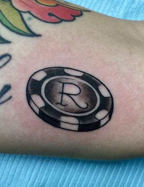 A poker chip in remembrance of my grandpa. Done by Matt Skin at Full Moon Tattoo in Augusta GA. Poker Chip Tattoo Ideas, Casino Chip Tattoo, Poker Tattoos For Men, Casino Chips Tattoo, Poker Chip Tattoo, Poker Tattoo Ideas, Poker Chips Tattoo, Gambling Tattoo Ideas, Tyson Tattoo