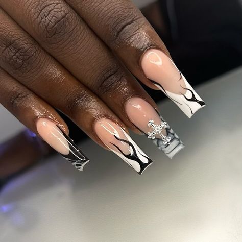 Monochrome🫣🤍🖤 . Book under, “Complex nail art” Price: £40 Length: 5 magnets Shape: Square . . . . . #nails #nailsofinstagram #nailsnailsnails #nailsart #nailstagram #nailsdesign #nailart #naildesign #nailporn #nailaddict #nailinspo #acrylics #acrylicnails #acrylicsnails #Luton #lutonnails #Lutonnailtech Complex Nail Art, Art Pricing, Square Nails, Nail Tech, Nail Inspo, Acrylic Nails, Magnets, Nail Designs, Nail Art