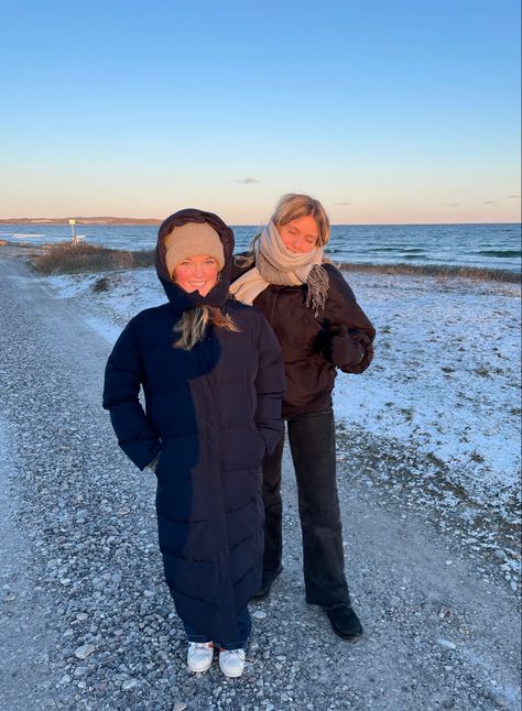 Denmark Aesthetic Winter, Norway Aesthetic Outfits, Tromso Norway Winter, Denmark Winter, Romanticizing Winter, Denmark Aesthetic, Denmark Vacation, Bestie Photos, Norway Winter