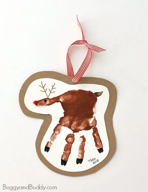 Christmas Handprint Crafts - Cute & Easy Keepsakes - Red Ted Art Handprint Reindeer, Reindeer Handprint, Christmas Handprint Crafts, Handprint Ornaments, Handprint Christmas, Parents Christmas, Reindeer Craft, Christmas Crafts For Toddlers, Christmas Gifts For Parents