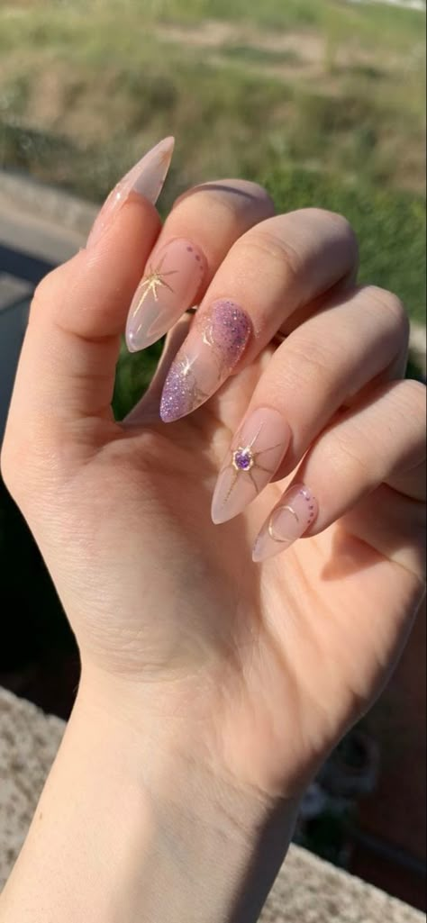 Violet Nails, Unghie Sfumate, Nails Yellow, Fantasy Nails, Purple Nail Designs, Lavender Nails, Soft Nails, Nails Polish, Minimalist Nails