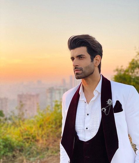 1,252 Likes, 4 Comments - Tellychakkar Official ® (@tellychakkar) on Instagram: “How charismatic can someone look? @namikpaul . . . . . Follow- @tellychakkar . . . . #namikpaul…” Stephanie Allynne, Namik Paul, Nikita Dutta, Melissa Sue Anderson, The Sundays, It Was A Good Day, Celebrity Birthday, Katrina Bowden, Wife Birthday