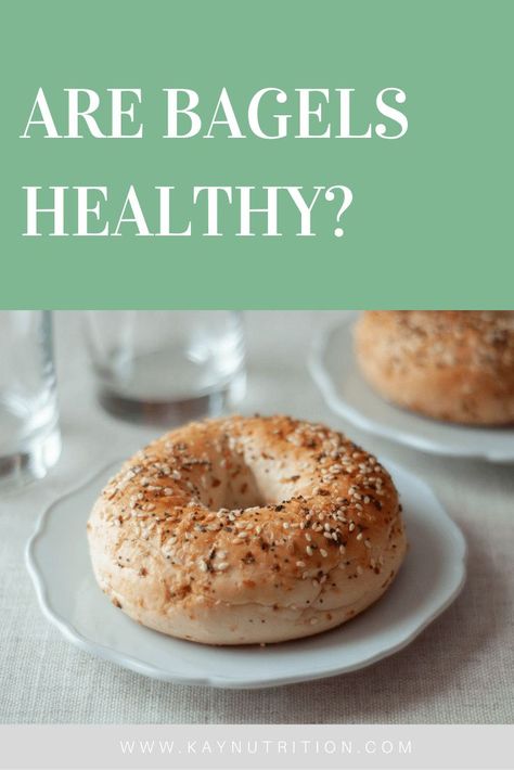 From plain to sesame seed, bagels are an incredibly popular breakfast food but are bagels healthy? Here a full nutrition breakdown of bagels and how bagels impact weight loss. Are Bagels Healthy, Healthy Bagel Toppings, Healthy Bagel Breakfast, Bagels Healthy, Types Of Bagels, Healthy Bagel, Bread Calories, Cinnamon Raisin Bagel, Bagel Toppings