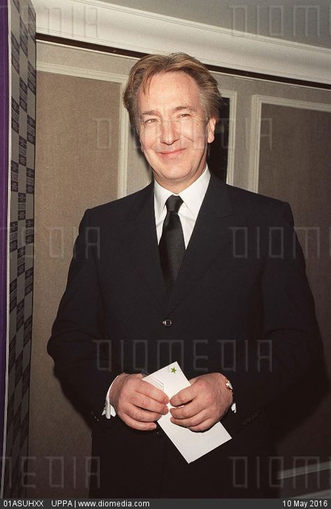 ALAN RICKMAN  British Actor  Attending the 2001 Sony Radio Academy Awards in London  COMPULSORY CREDIT: UPPA/Photoshot Photo  UGL 018259/B-09   30.04.2001 - stock photo Sony Radio, Alan Rickman Snape, Alan Rickman Always, Alan Rickman Severus Snape, Snape Harry Potter, Snape Harry, Professor Snape, Alan Rickman, Severus Snape