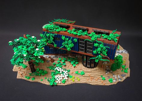 Recycled House, Container Houses, Amazing Lego Creations, The Staircase, Cool Lego Creations, Lego House, Shipping Containers, Spiral Staircase, Cool Lego