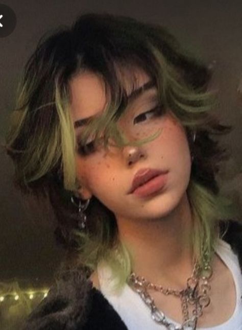 Sage Hair Color, Goblin Core Hairstyles, Olive Tone Skin Hair Color, Webcomic Reference, Olive Skin Tone Hair Color, Dyed Bangs, Riddle Pictures, Straight Wavy Hair, Short Dyed Hair