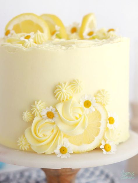 My Favorite Lemon Layer Cake - Sugar & Sparrow Lemon Fondant Cake, Cake With Yellow Decoration, Lemon Slice Cake Decoration, Lemon Cake Ideas Birthday, Lemon Cake Designs Birthday, Lemon First Birthday Cake, Summer Birthday Cake For Women, Lemon Birthday Cake Decoration, Yellow Cake Design Simple