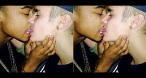 Justin Bieber Pictures, Men Kissing, Scandal, Justin Bieber, Wrestling, Kiss, Internet, Couple Photos, Energy