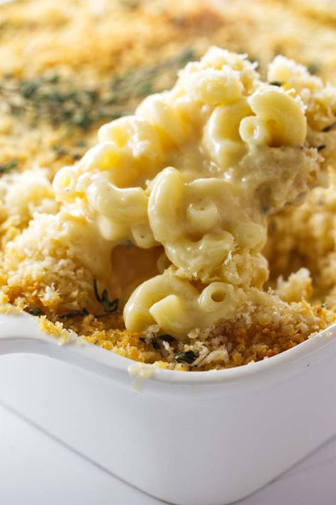 Betty Crocker Mac and Cheese Betty Crocker Mac And Cheese Recipe, Betty Crocker Mac And Cheese, Mac And Cheese Recipe Baked Velveeta, Velveeta Mac And Cheese, Easy Mac N Cheese Recipe, Crunchy Bread, Macaroni And Cheese Casserole, Macaroni Casserole, Little Sunny Kitchen