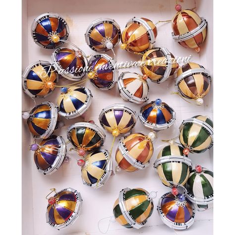 Nespresso Crafts, Nespresso Pods, Nespresso Capsules, Cup Crafts, Christmas House, Nespresso Cups, Holiday Crafts, Advent, Christmas Crafts