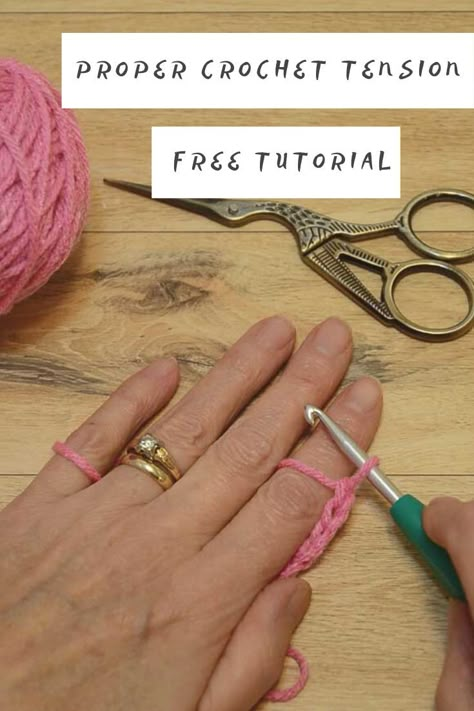 This video demonstrates how to properly hold the yarn and crochet hook to achieve the best tension and control while crocheting. Check it out! Crochet Tension, Diy Crochet Slippers, Easy Beginner Crochet Patterns, Crochet Blanket Stitch Pattern, Beginning Crochet, Crochet Classes, Crochet Stitches Guide, Beginner Crochet Tutorial, Quick Crochet Patterns