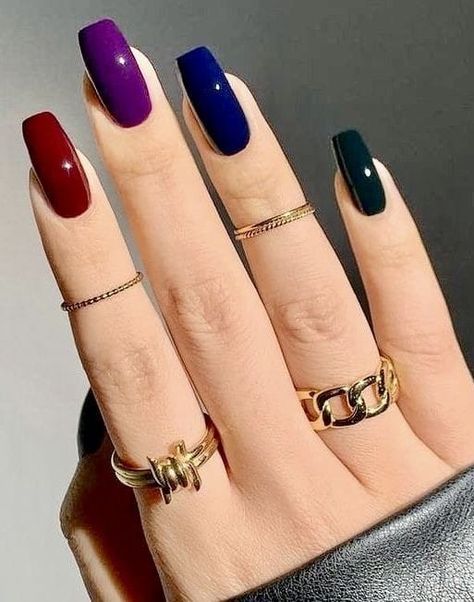 Fall Coffin Nail Ideas, Short Acrylic Designs, Burgundy Acrylic Nails, Coffin Nail Ideas, Mint Green Nails, Fall Gel Nails, Green Nail Designs, Fall Acrylic Nails, Pretty Nail Art Designs