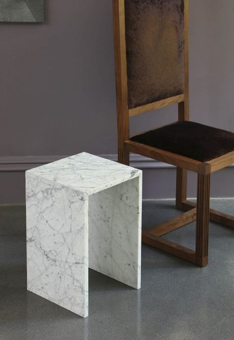 Marble Stool, Side Table Unique, Marble Stools, Brick Bedroom, Reused Furniture, Marble Tables Design, Furniture Box, Marble Interior, Unique Side Table