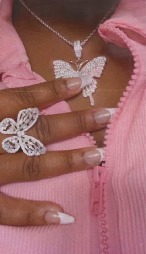 #fashion #aesthetic #foryoupage #pink #blackgirlhair #blackgirlaesthetic #blackgirlsdonails #brownskin #loveyourself Cute Apple Music Playlist Covers, 90s Pink Aesthetic, Preppy Girl Aesthetic, Y2k Pink Aesthetic, Pink Lifestyle, Phone Wallpaper Pink, Preppy Girl, Y2k Pink, Pink Vibes