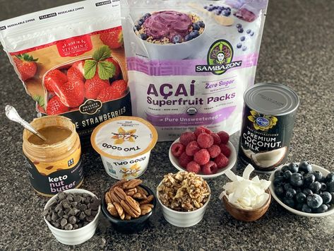 Keto Acai Bowl Recipe, Frozen Acai Bowl Recipe, Keto Acai Bowl, Smoothie King Recipes, Acai Bowl Recipe Easy, Yogurt Bowl Recipe, Homemade Acai Bowl, Acai Recipes, Acai Bowl Recipe