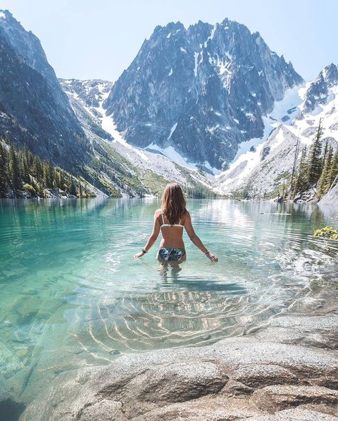 Colchuck Lake, Leavenworth WA Mountain Travel, Alpine Lake, Adventure Photography, Travel Instagram, Travel Photographer, Travel Goals, Travel Inspo, Photo Instagram, Travel Insurance