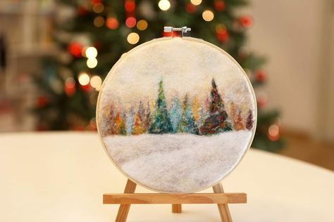 2d Needle Felting, Felting Tutorial, Needle Felting Tutorial, Show Your Work, Needle Felting Diy, Wool Felt Projects, Felt Owls, Picture Tutorial, Needle Felted Christmas