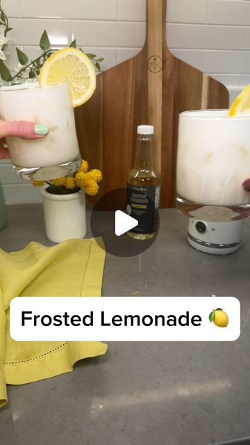 Pampered Chef on Instagram: "Need a new go-to drink for spring and summer? Try this easy Frosted Lemonade that everyone will love. 🍋   The new Electric Milk Frother makes this drink even easier to make. 🤩   Shop the Electric Milk Frother with your consultant or at the link in bio.   #frostedlemonade #coldfoam #mocktail #letsgetcooking" Milk Frother Recipes, Frother Recipes, Easy Drinks To Make, Frosted Lemonade, Electric Milk Frother, Easy Drinks, Milk Frother, Pampered Chef, Mocktails