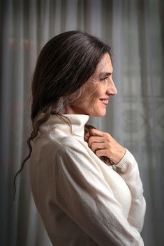 Angela Molina, Spanish Woman, Spanish Actress, Advanced Style, Never Too Old, Ageless Beauty, Grey Hair Color, Beauty Portrait, Aging Beautifully