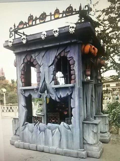 This is actually really cool!! We. An do this with their jungle gym (the castle) Halloween Crypt, Halloween Outside, Halloween Graveyard, Adornos Halloween, Spooky Halloween Decorations, Jungle Gym, Halloween Outdoor, Halloween Decorating, Halloween Yard