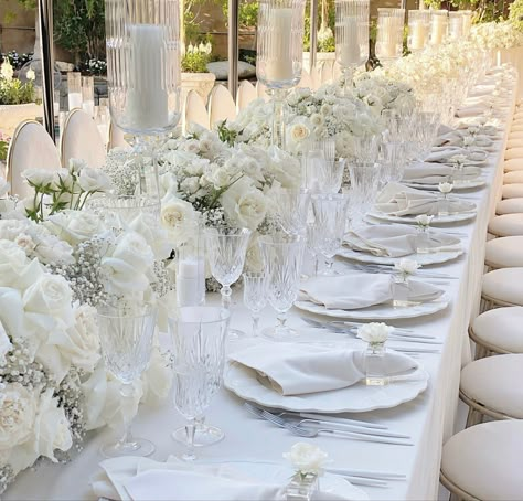 White Wedding Flowers Long Table, Simple Luxury Wedding, White Wedding Aisle, Dr Wedding, White Table Decor, Destination Wedding Themes, Small Wedding Decor, Classy Wedding Decor, Hedsor House