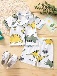 Baby Mode, Baby Boy Pajamas, Baby Boy Shirts, Baby Boy Dress, Smink Inspiration, Boys Pajamas, Summer Boy, Baby Outfits