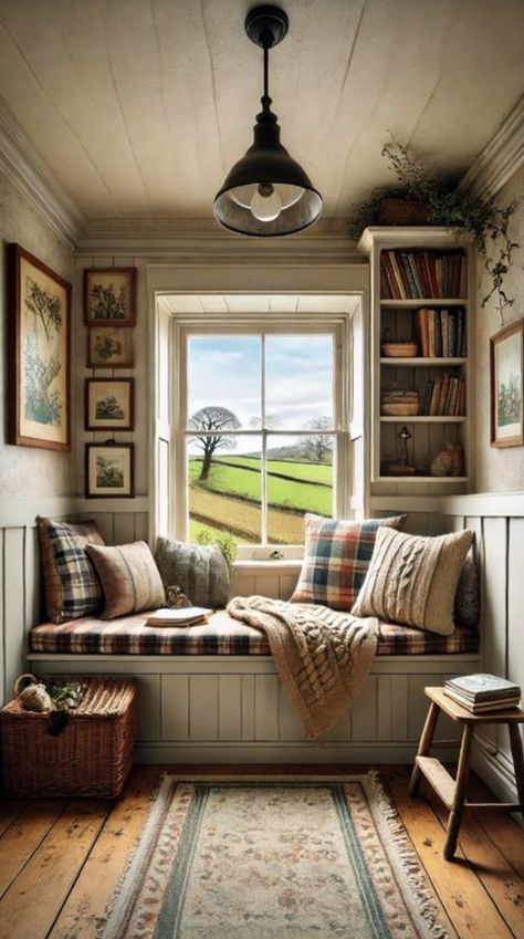 Small Window Seat Ideas, Country Bookshelf, Bookcase Window, Small Window Seat, Rustic Country Bedrooms, Country Decor Ideas, Country Style Bathrooms, Wrought Iron Bed Frames, Built In Window Seat