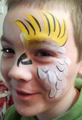 Animals Face Painting, Simple Face Painting, Face Painting Images, Mime Face Paint, Animal Face Paintings, Face Painting Tips, Face Painting For Boys, Homemade Face Paints, Cheek Art