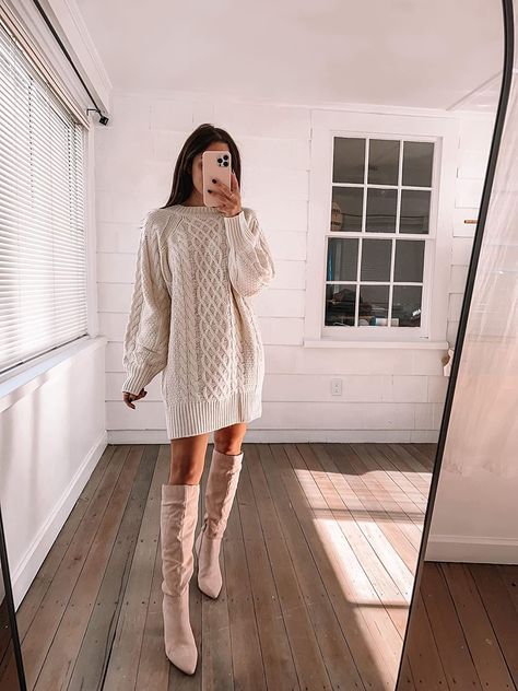 Knitted Mini Dress Outfit, Cable Knit Dress Outfit, Leopard Scarf Outfit, White Cable Knit Sweater Dress, Layered Dress Outfit, Knit Sweater Dress Outfit, Leopard Sweater Dress, Casual Thanksgiving Outfits, Short Sweater Dress